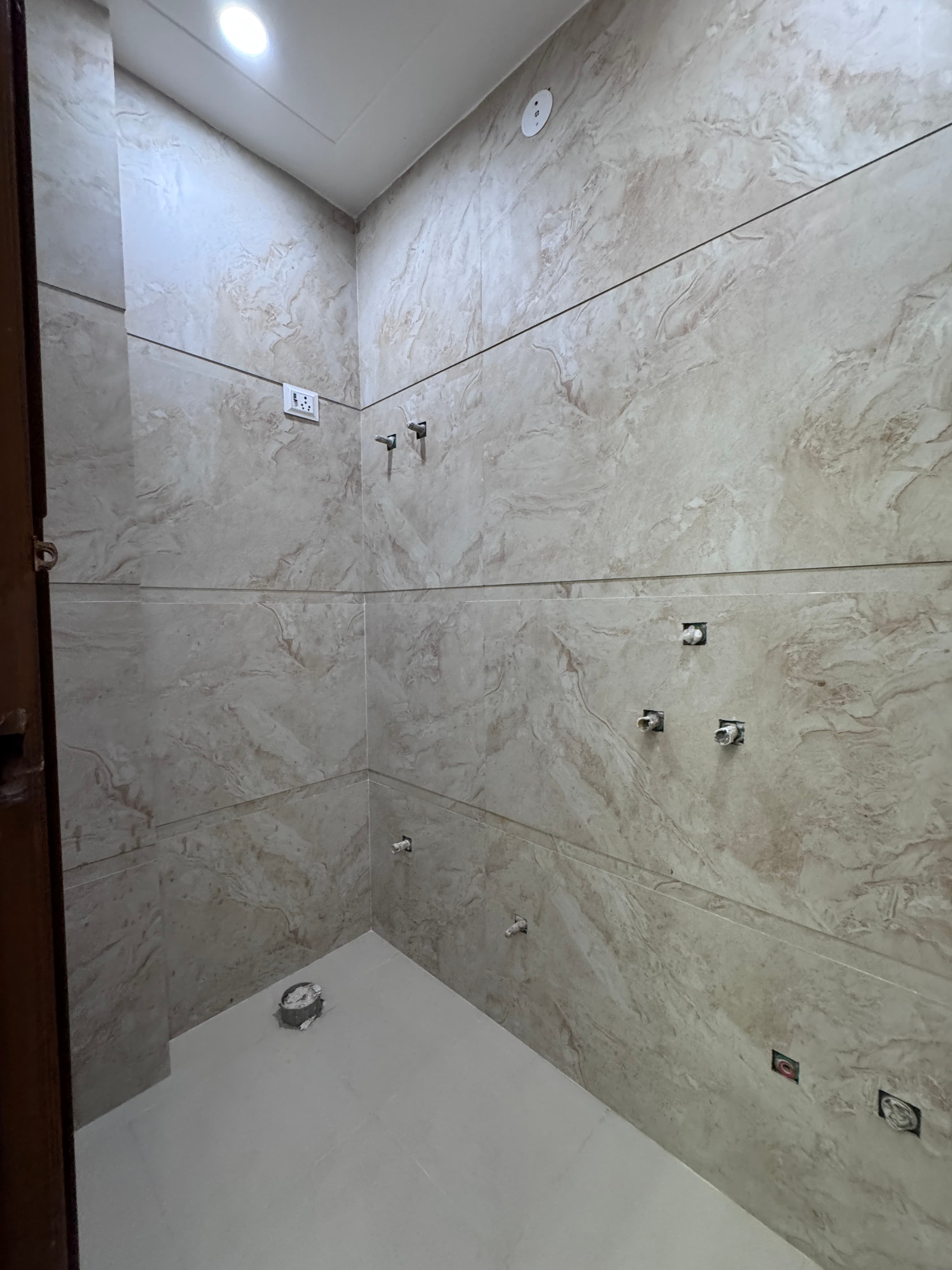 2BHK Flat for Sale in Nawada | Lift, Parking & Loan Facility thumbnail 7